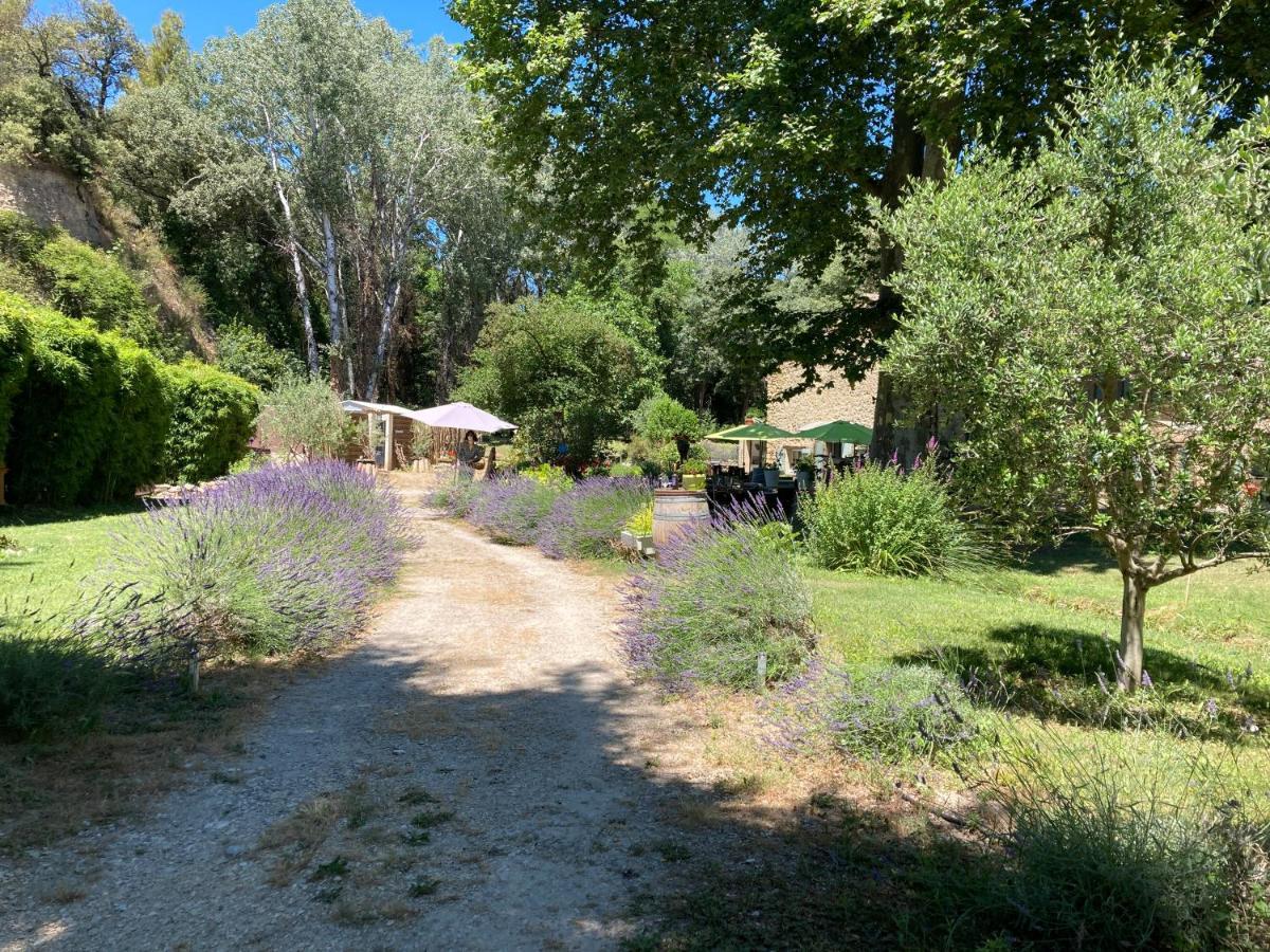 Le Mas Aux Aromes Puget Bagian luar foto