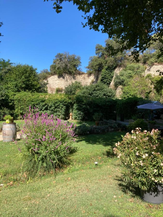 Le Mas Aux Aromes Puget Bagian luar foto
